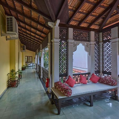 Royal Orchid Metropole Mysore Ngoại thất bức ảnh