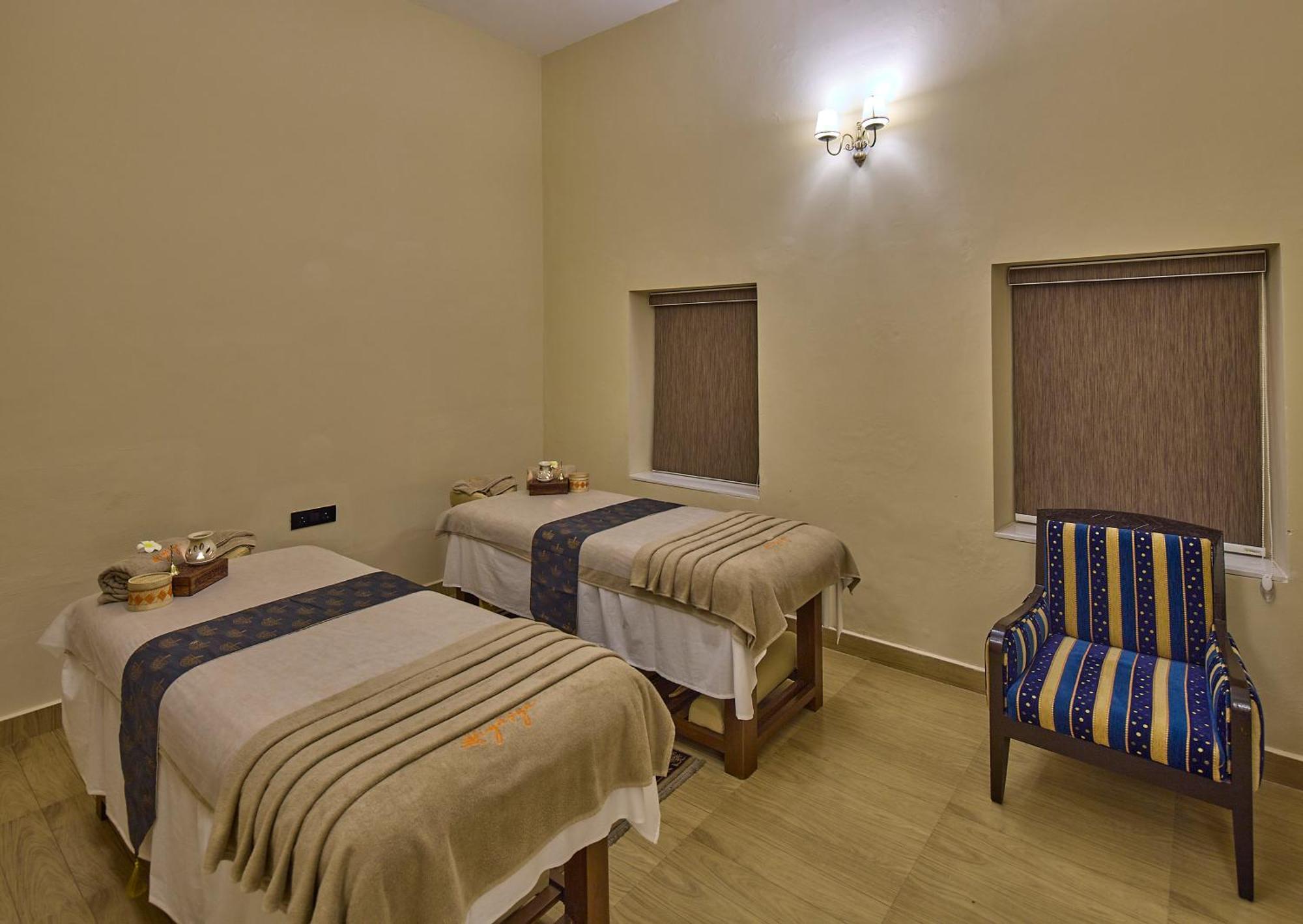 Royal Orchid Metropole Mysore Ngoại thất bức ảnh