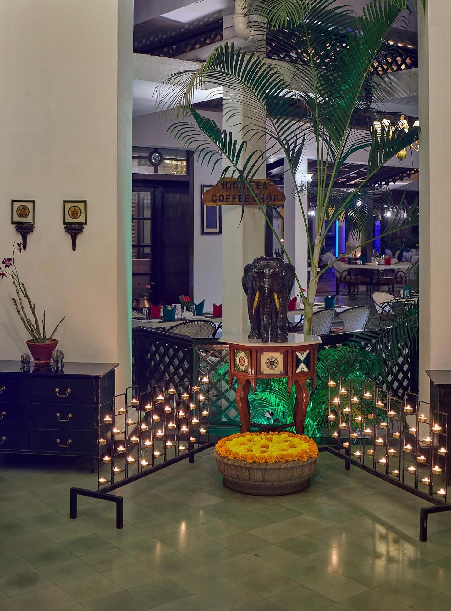 Royal Orchid Metropole Mysore Ngoại thất bức ảnh