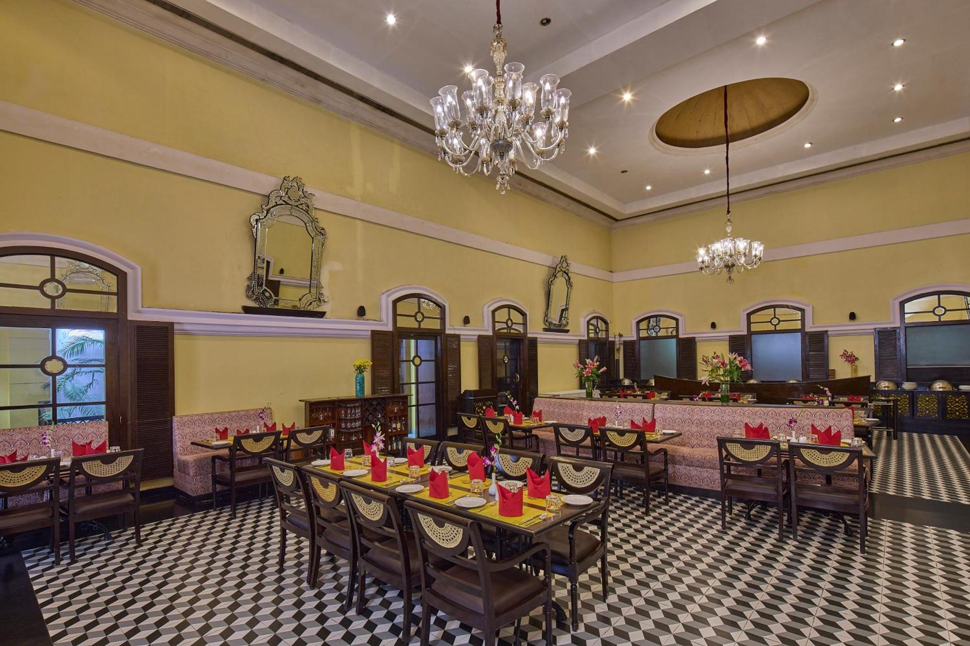 Royal Orchid Metropole Mysore Ngoại thất bức ảnh