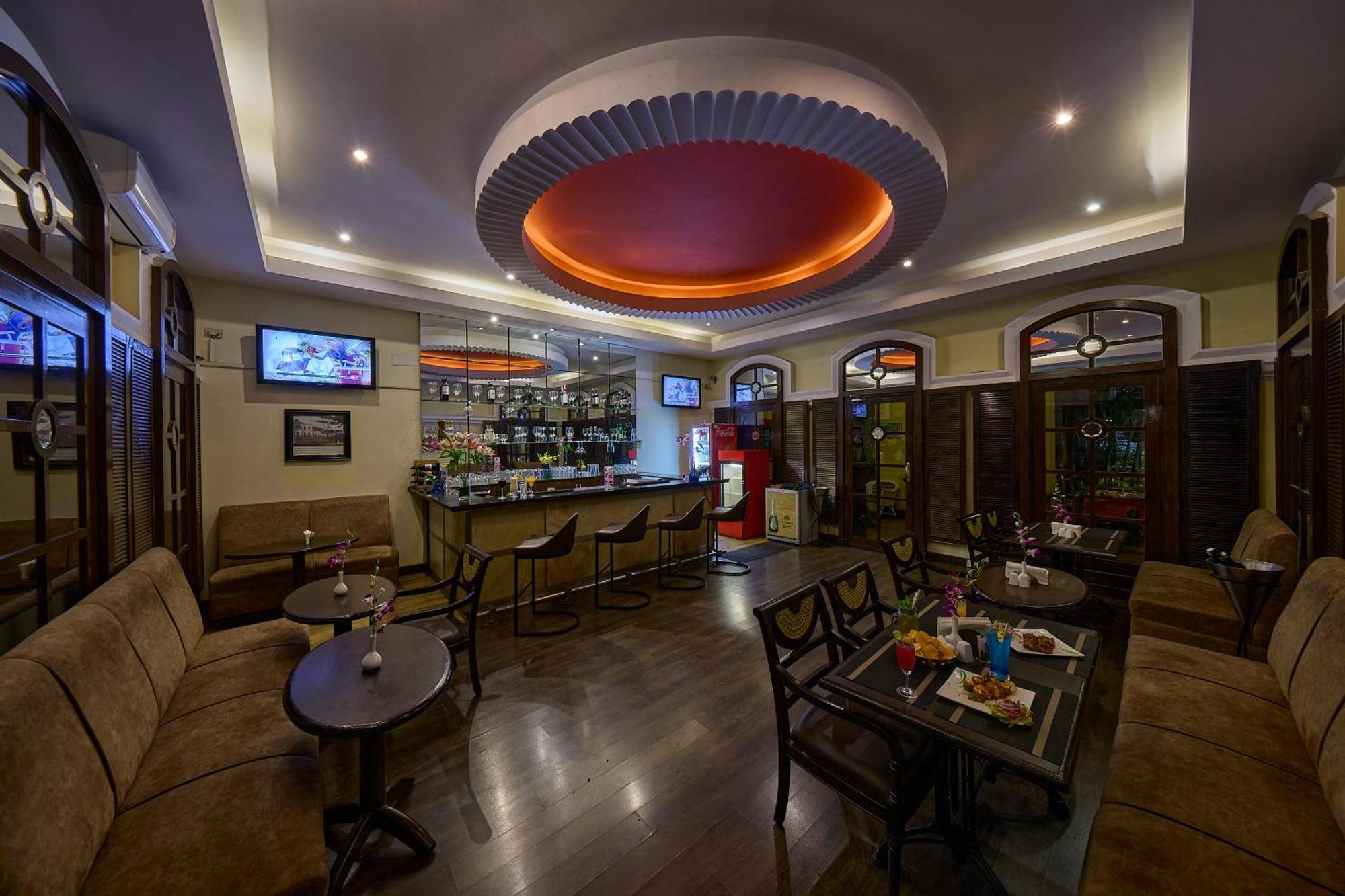 Royal Orchid Metropole Mysore Ngoại thất bức ảnh