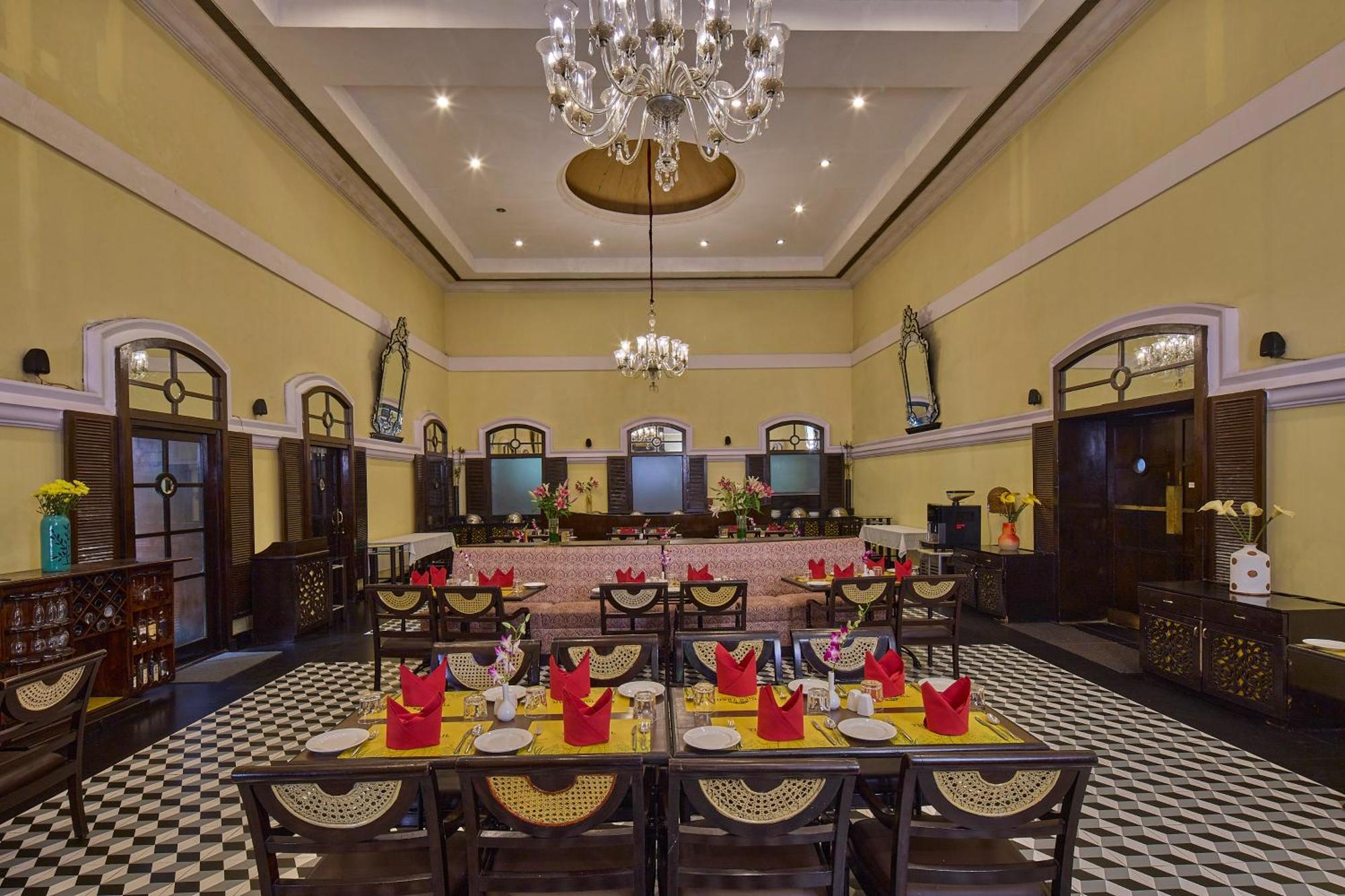 Royal Orchid Metropole Mysore Ngoại thất bức ảnh